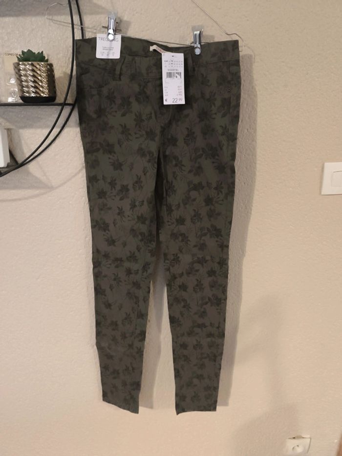 Taille 36 tregging neuf camaïeu pantalon