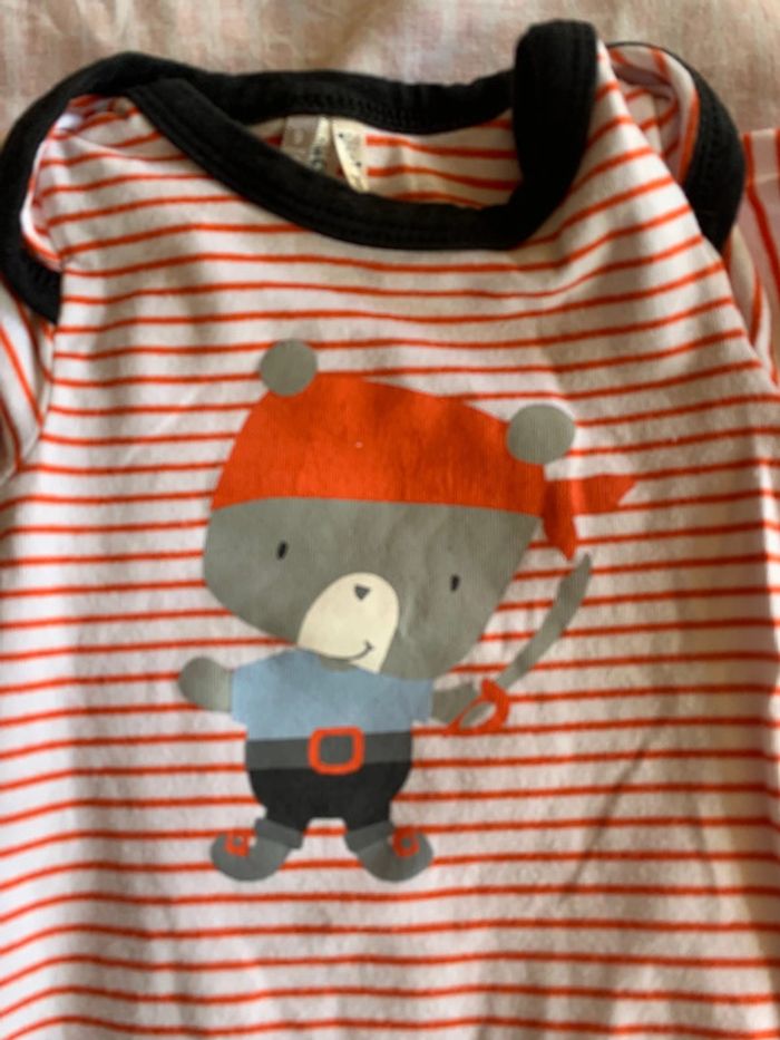 Body bébé - photo numéro 2