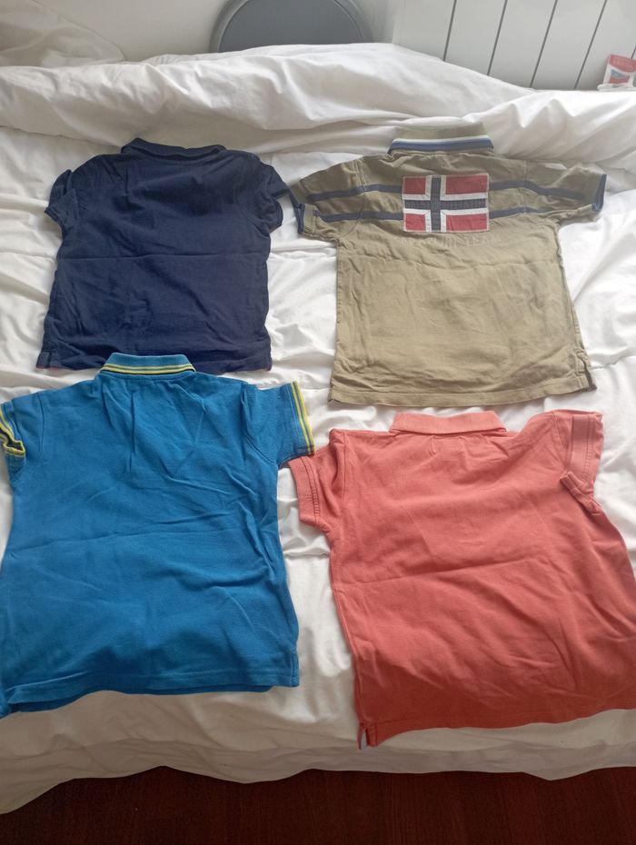 Lot 4 polos manches courtes marques diverses 6 ans 7€ - photo numéro 3