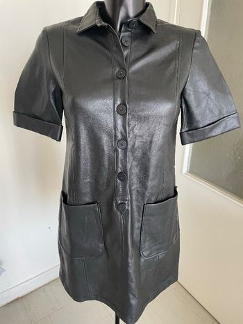 Robe courte en simili cuir Zara taille 36/S