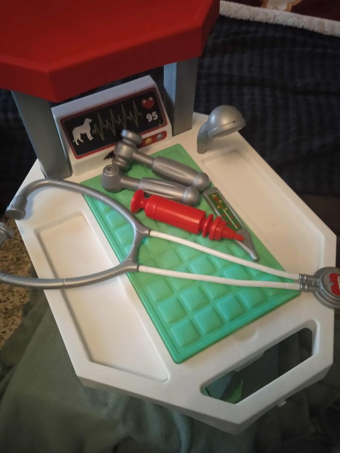 Vétérinaire avec son chien - photo numéro 4