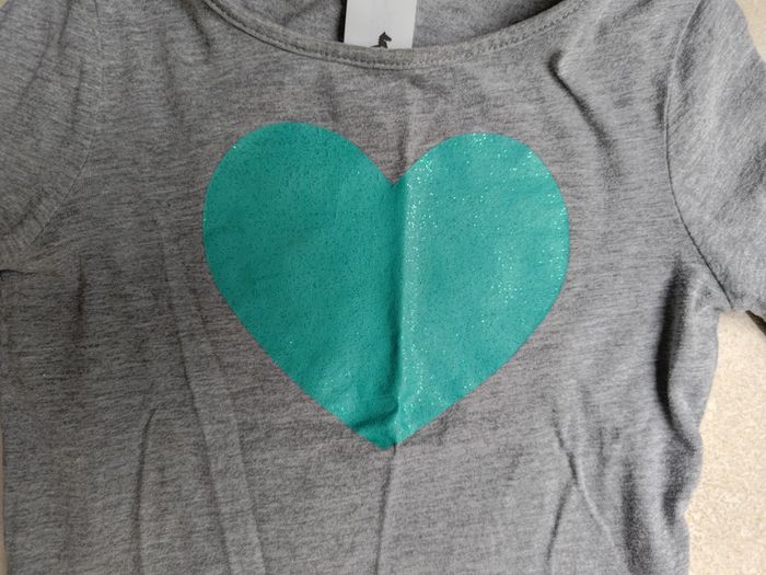 T shirt coeur brillant - photo numéro 2
