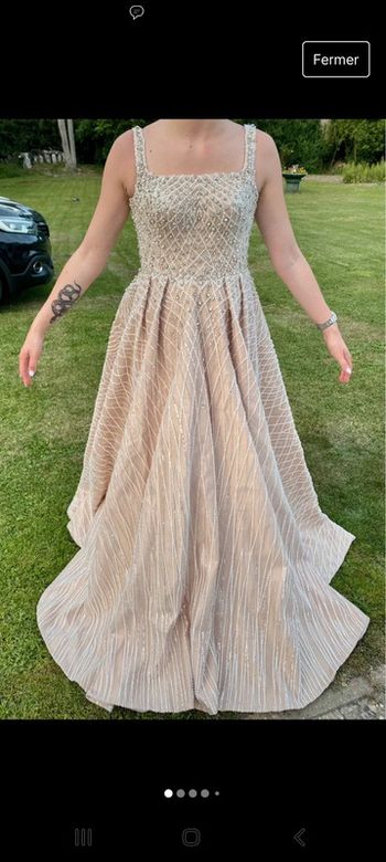 Robe de cérémonie mariage à strass ..fait main T38