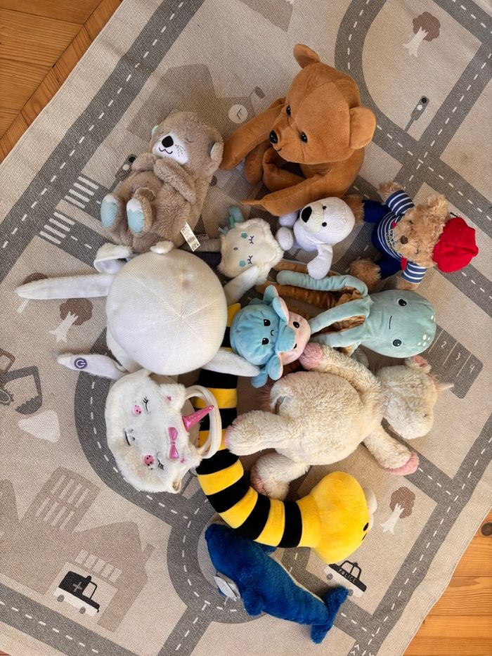 Lot de peluches - photo numéro 4