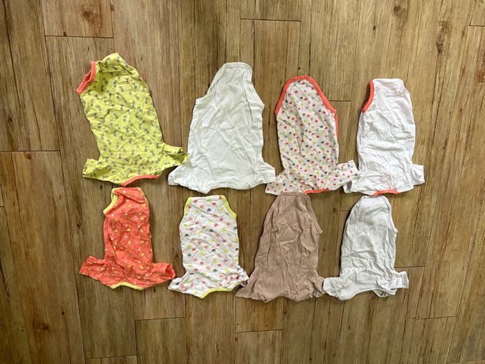 Lot 8 bodies manches courtes - photo numéro 2