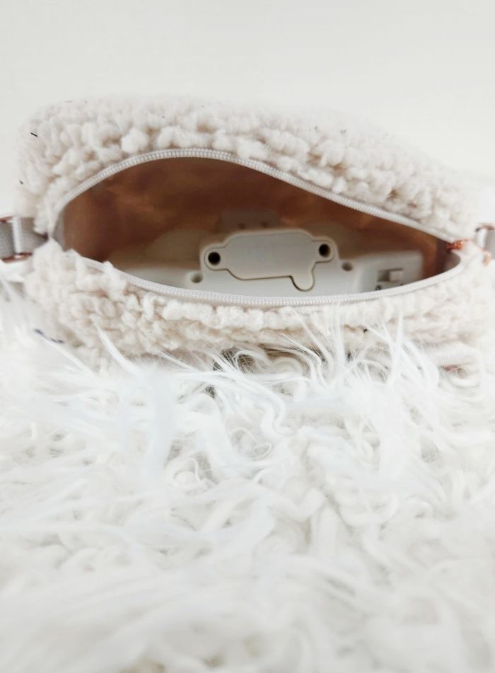 Purse Pets sac à bandoulière interactif modèle Lama marque Purse Pets 🎅 - photo numéro 5