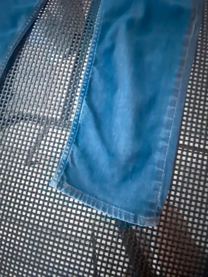 Jean bleu Levi’s w29L32 - photo numéro 4