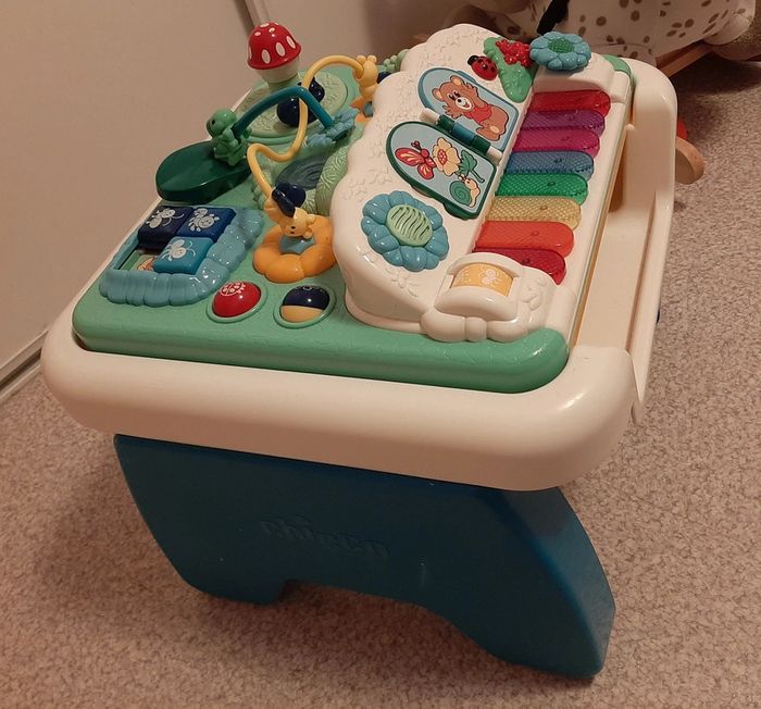 Table d'activités - photo numéro 3