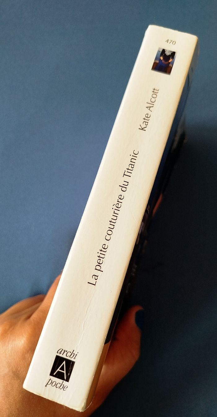 Livre " la petite couturière du Titanic" - photo numéro 7