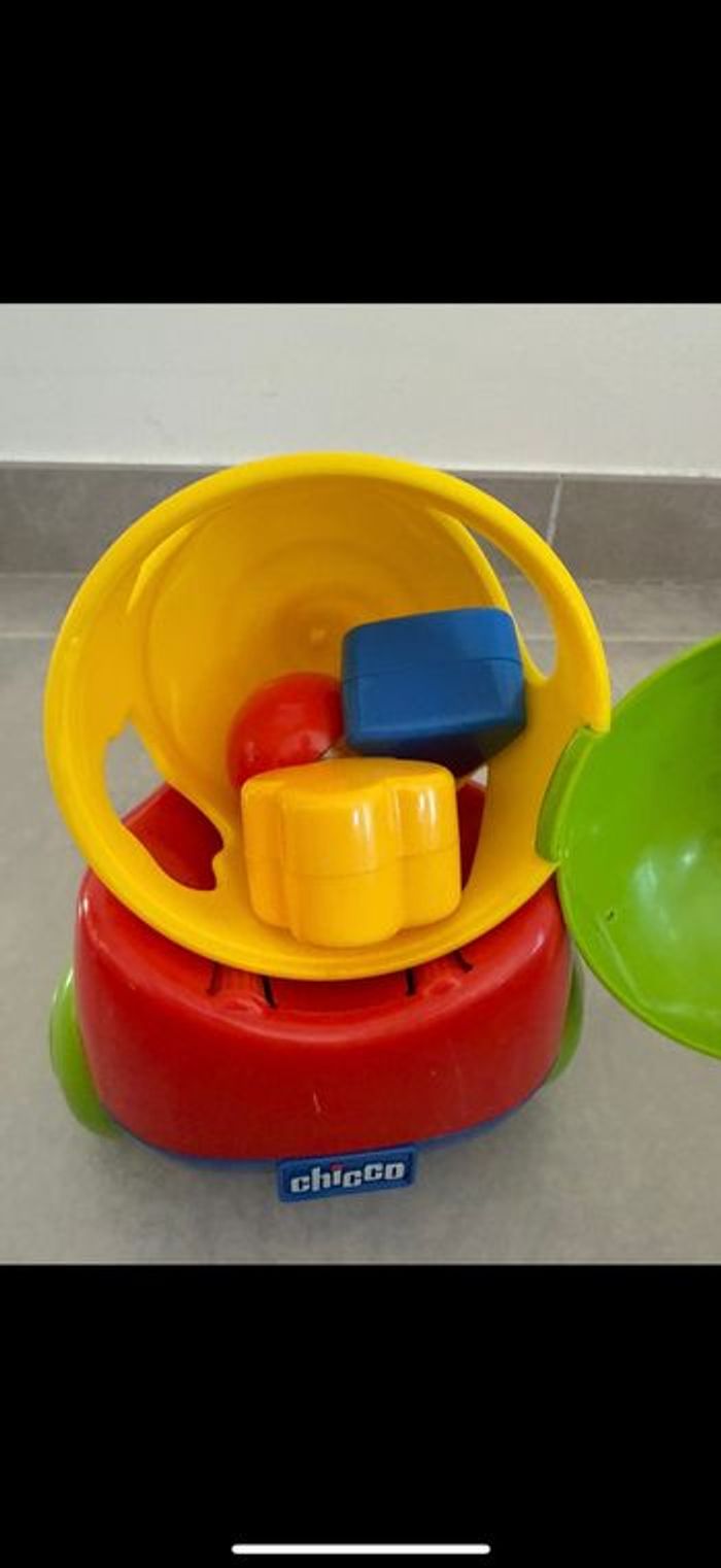 Jouet camion toupie avec formes 1er âge - photo numéro 5