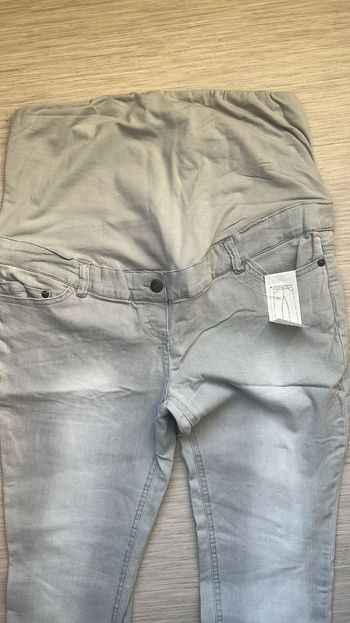 Jean de grossesse Neuf vert baudet Taille 42