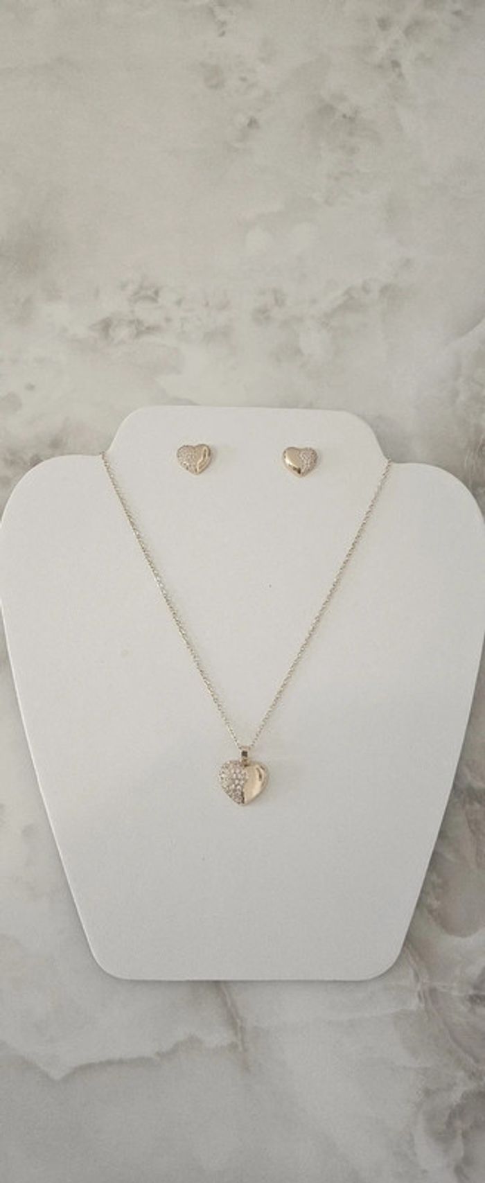 Ensemble de bijoux collier et boucles d’oreilles en acier inoxydable
