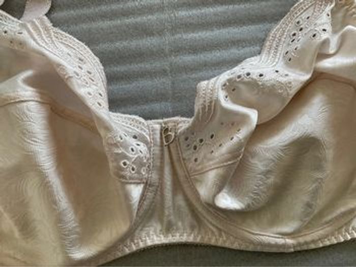 Soutien-gorge Bestform rose - photo numéro 2