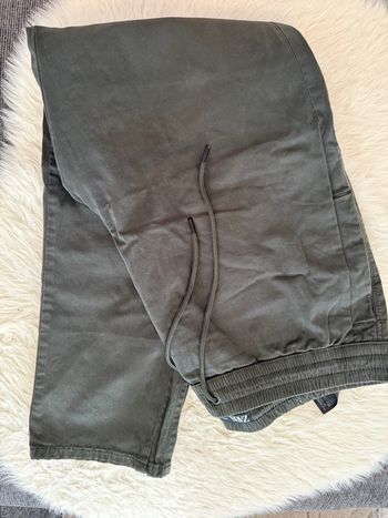 Pantalon décontractée kaki Zara taille L
