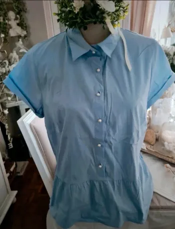 Blouse bleu ciel Camaïeu Taille 44 (plutôt 40/42) Neuve