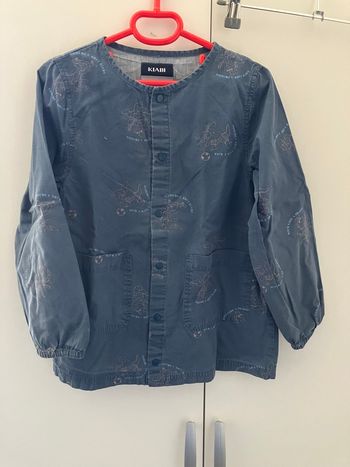 Tablier d’activité manuelle. Garçon 8 ans