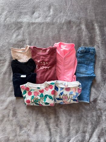 Lot de 8 vêtements bébé fille taille 3 mois