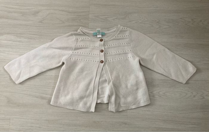 Lot gilets 12 mois - photo numéro 2