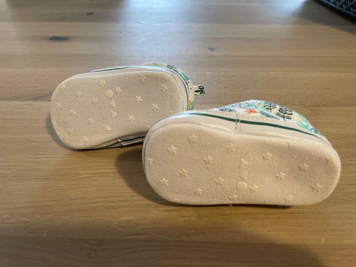 Baskets souples à scratch bébé tape à l’œil 3/6 mois - photo numéro 3