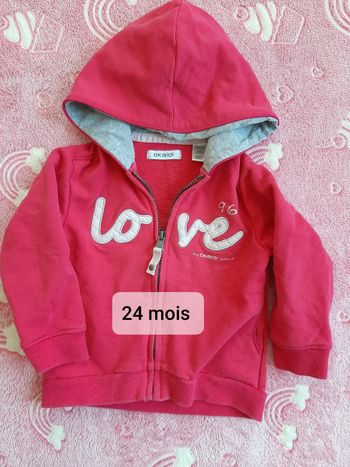 Sweat zippé à capuche 24 mois
