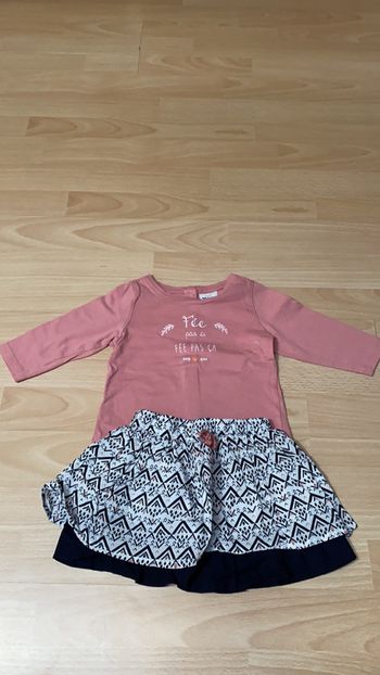 Ensemble jupe et t-shirt TAO - 9 mois - 71 cm - Très bon état