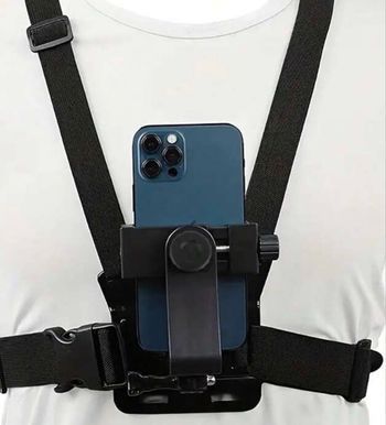 Support pour téléphone portable poitrine 