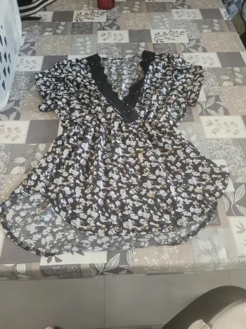 Blouse shein M