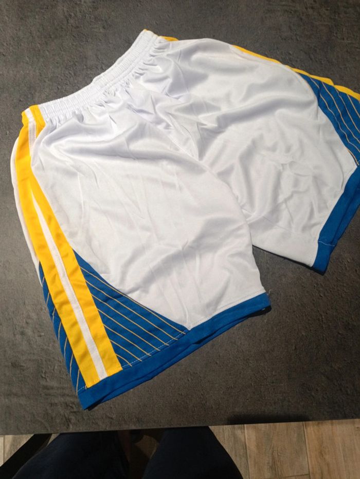 Tenue NBA golden state warriors Stephen Curry blanc. T.30 - photo numéro 3