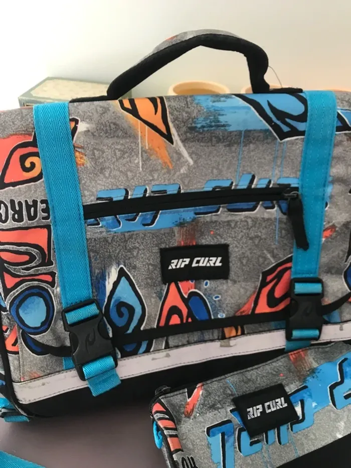 Cartable et trousse Rip Curl garçon - photo numéro 2