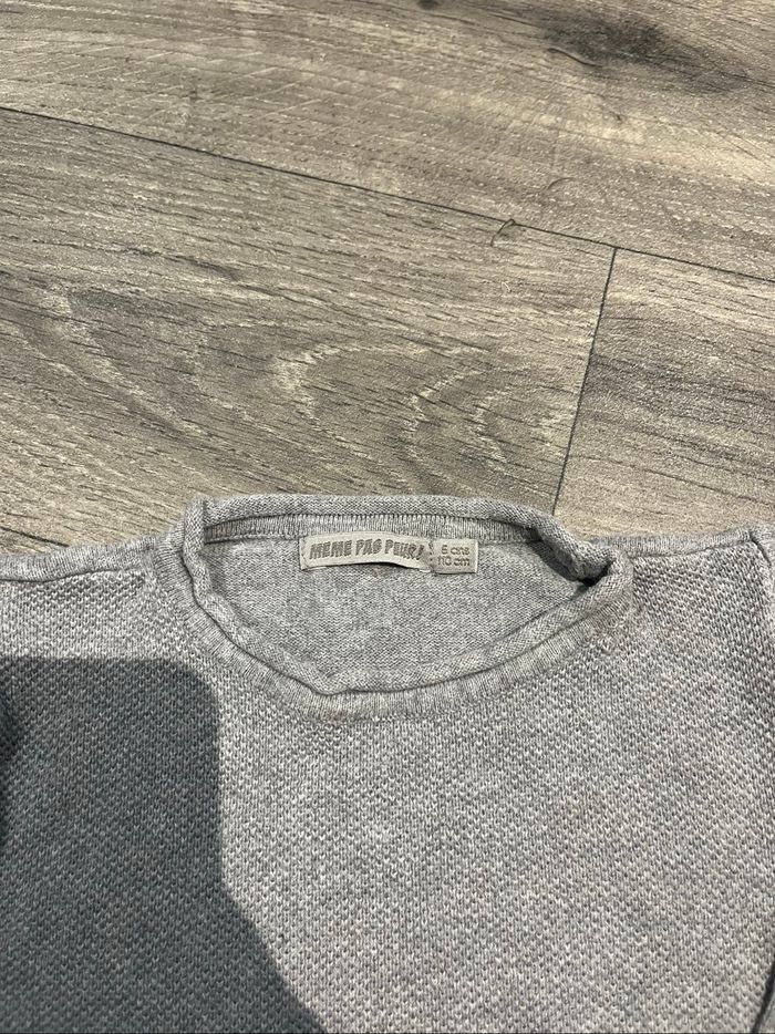 Pull gris - photo numéro 2