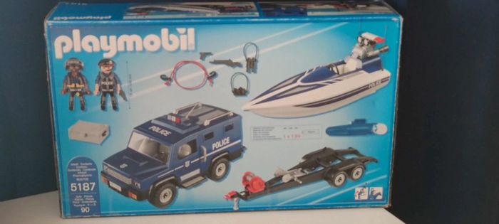 Playmobil N 5187 Fourgon de Police+bateau+remorque - photo numéro 2
