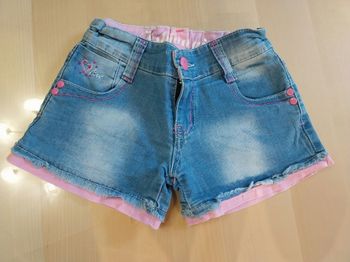Short jeans
