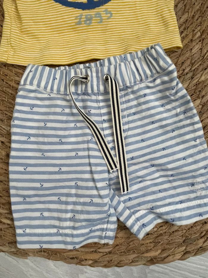 Ensemble petit bateau - photo numéro 3