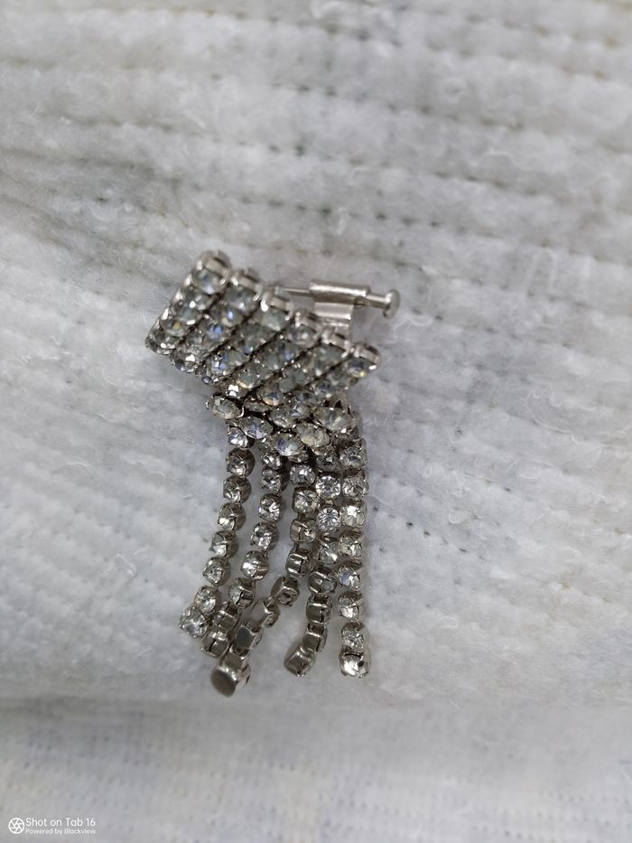 Très belle et imposante broche vintage ornée de strass er - photo numéro 4