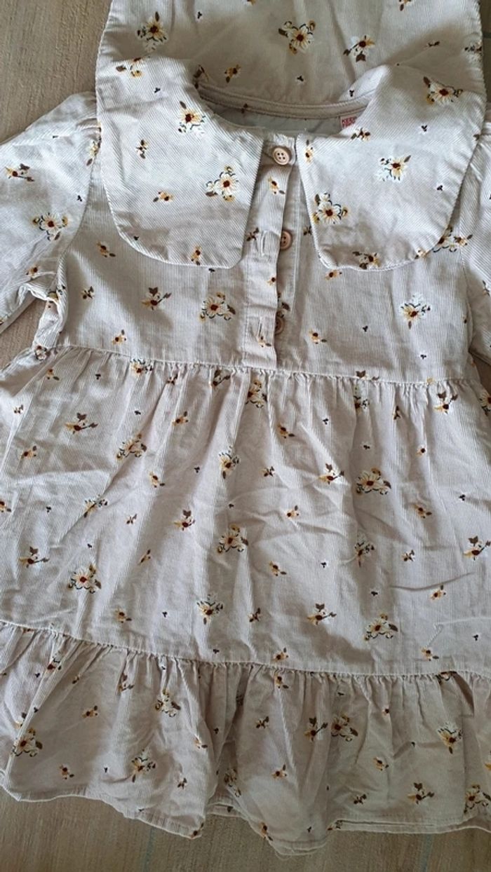 Robe hiver fille 92cm, 2 ans - photo numéro 3