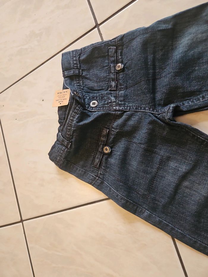 Jean neuf - photo numéro 7