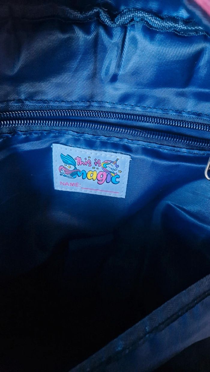 Cartable licorne et sa trousse - photo numéro 8