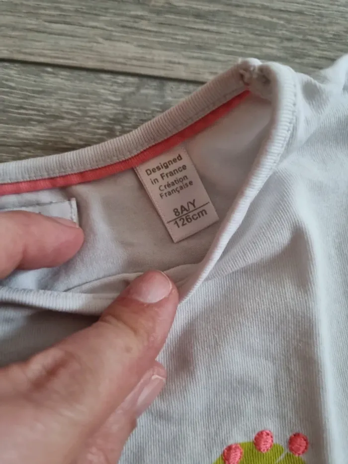 Tee-shirt 8 ans - photo numéro 2