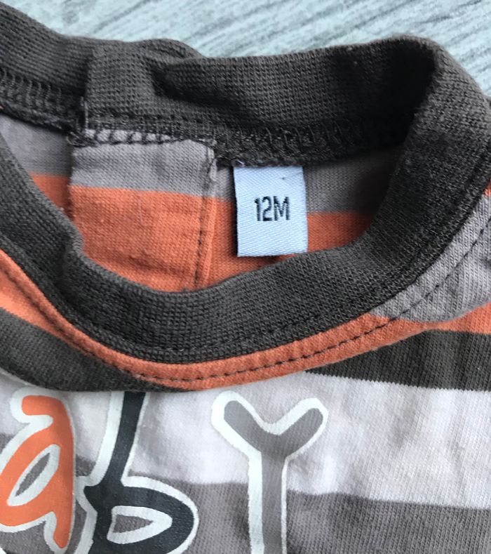 Ensemble marron et orange 12 mois - photo numéro 2