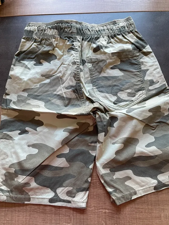 Lot de bermuda/short 12 ans - photo numéro 8
