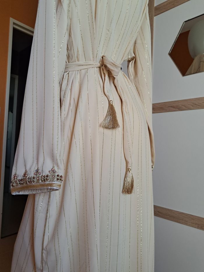 Caftan robe de soirées neuf - photo numéro 7