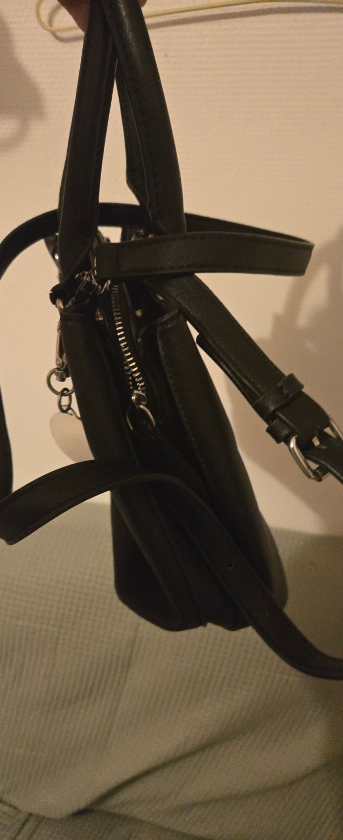 Sac guess - photo numéro 5