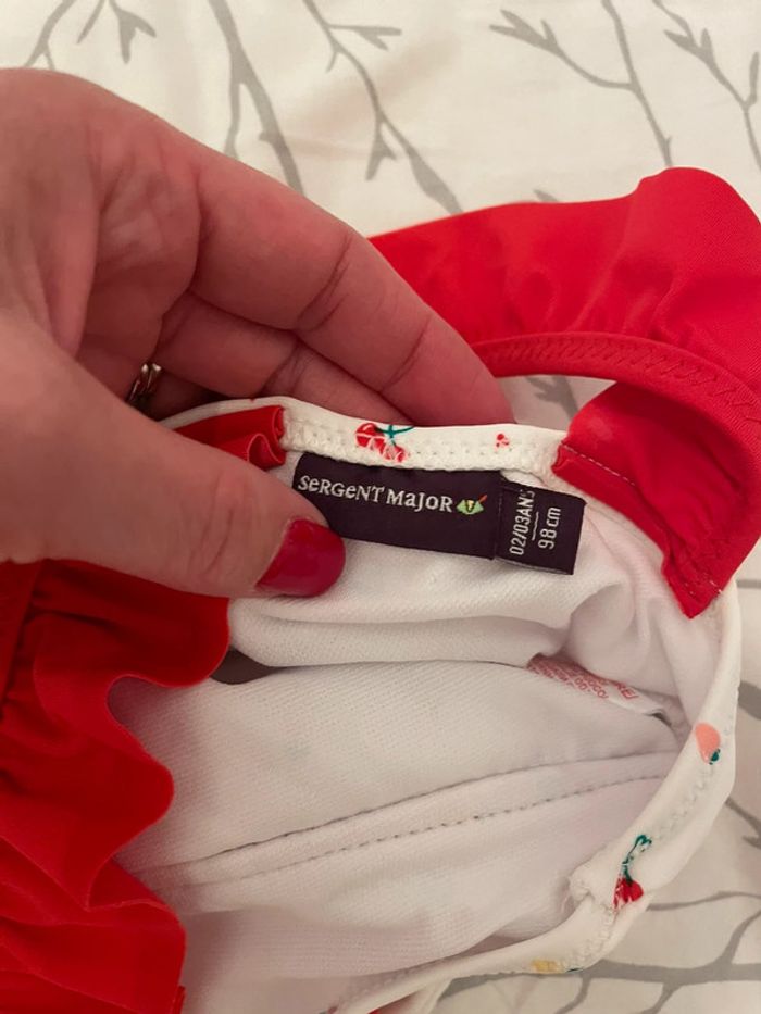 Maillot de bain 1 pièce en 2/3 ans - photo numéro 3