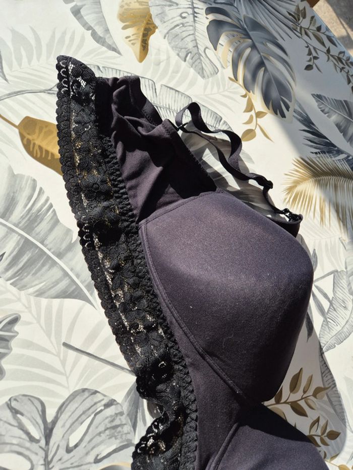 Soutien gorge - photo numéro 2