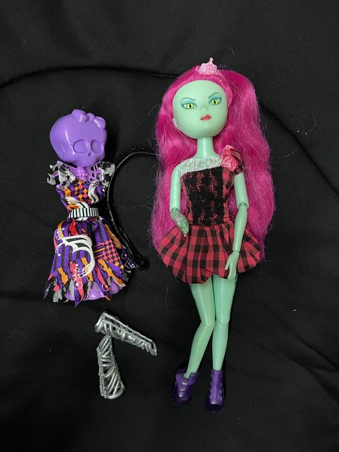 Poupée Monster high - photo numéro 3