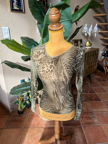 Promod haut en voile couleur vert marron très tendance