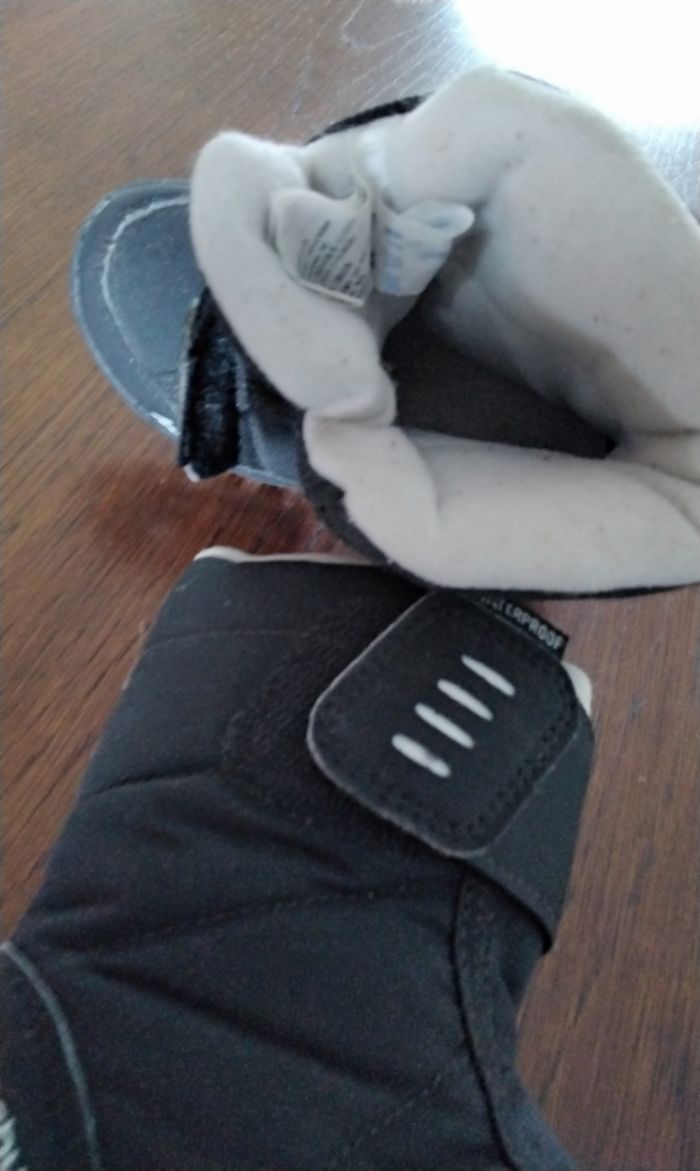 Bottes  de  ski  ,noir,  scratch  ,Waterproof,  Quechua  ,pointure  25 - photo numéro 5