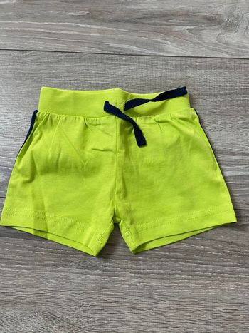 Short bébé 3 mois