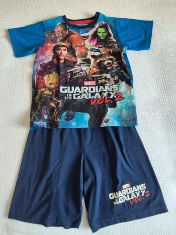 Pyjama été Gardiens de la galaxie short et tee -shirt taille 8 / 9 ans