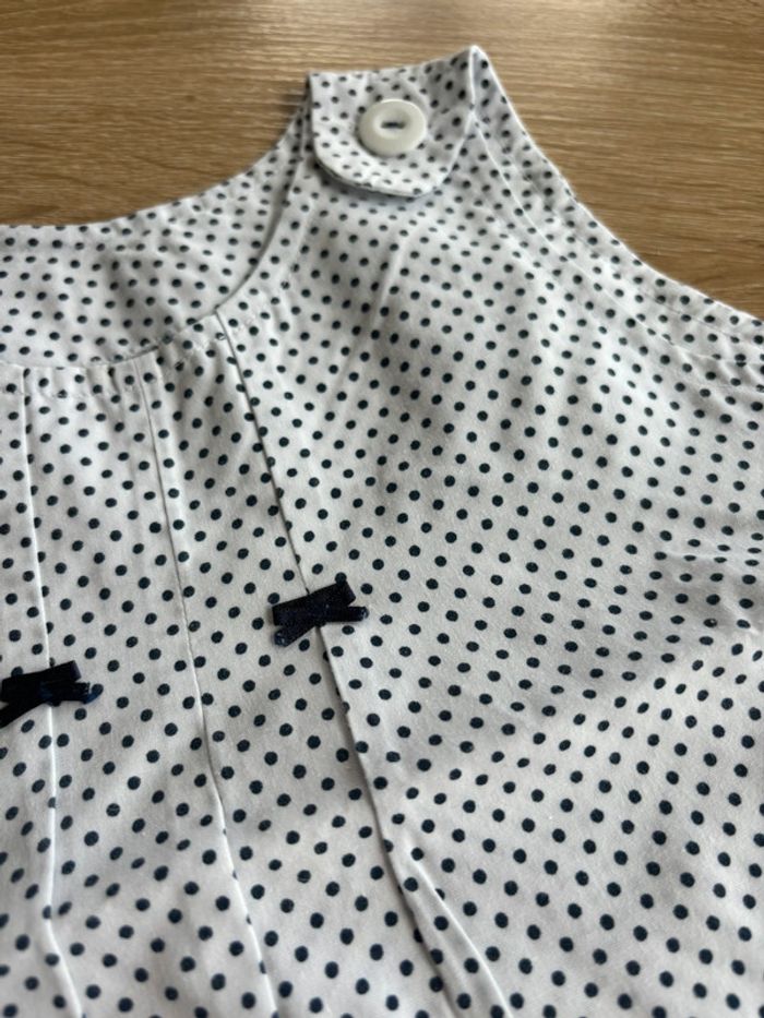 Ensemble 12 mois - photo numéro 3